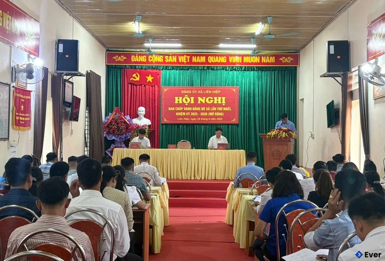 Trung tâm hành chính xã Liên Hiệp, Tuyên Quang