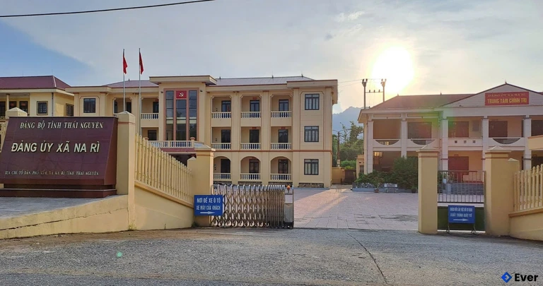 Trung tâm hành chính xã Na Rì, Thái Nguyên