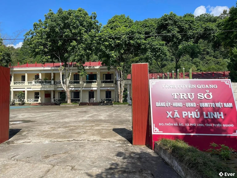 Trung tâm hành chính xã Phú Linh, Tuyên Quang