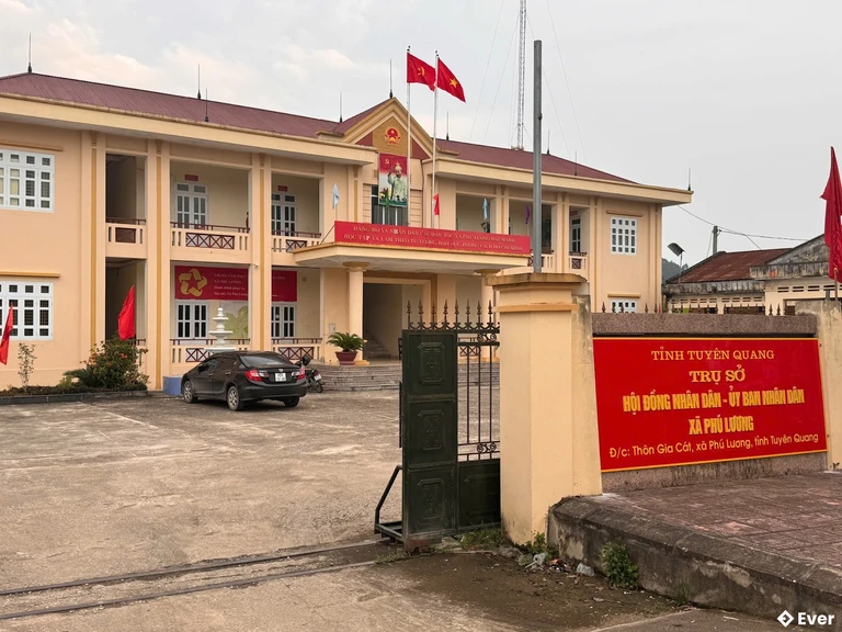 Trung tâm hành chính xã Phú Lương, Tuyên Quang