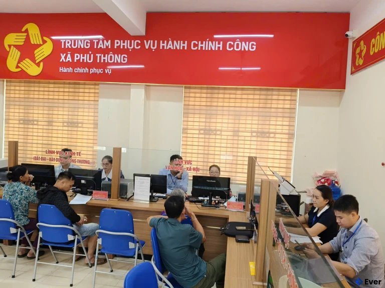 Trung tâm hành chính xã Phủ Thông, Thái Nguyên