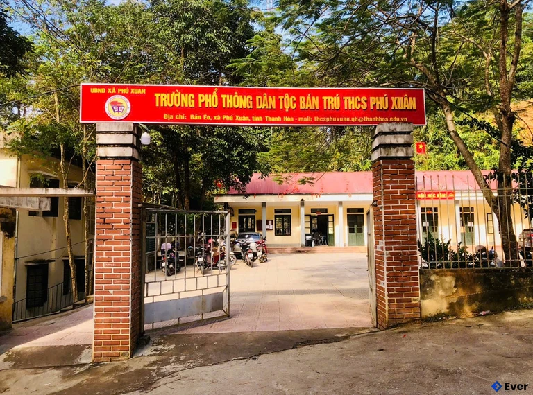 Trung tâm hành chính xã Phú Xuân, Thanh Hóa