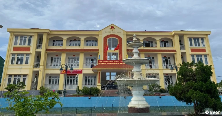 Trung tâm hành chính xã Tây Thụy Anh, Hưng Yên