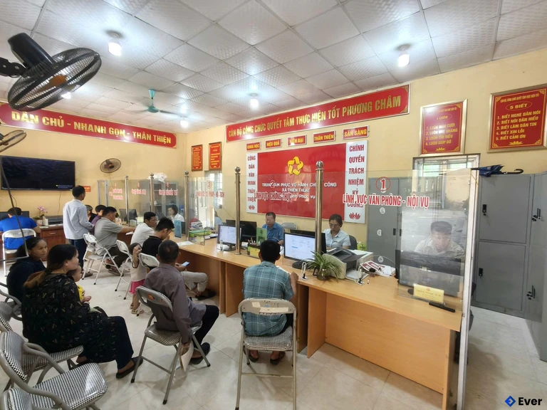 Trung tâm hành chính xã Thiện Thuật