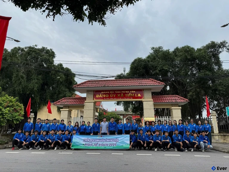 Trung tâm hành chính xã Tiên La, Hưng Yên