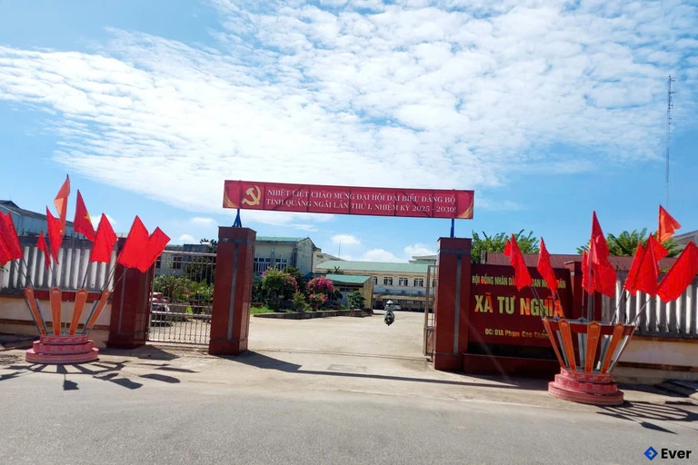 Trung tâm hành chính xã Tư Nghĩa, Quảng Ngãi