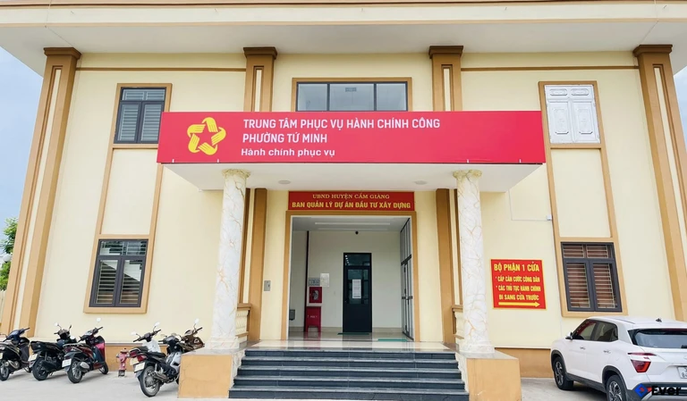 Trung tâm phục vụ hành chính công phường Tứ Minh