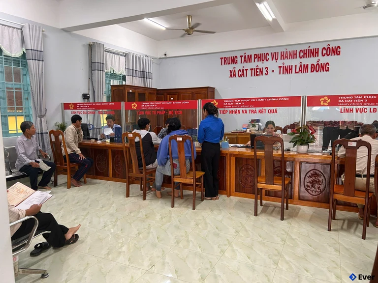 Trung tâm phục vụ hành chính công xã Cát Tiên 3