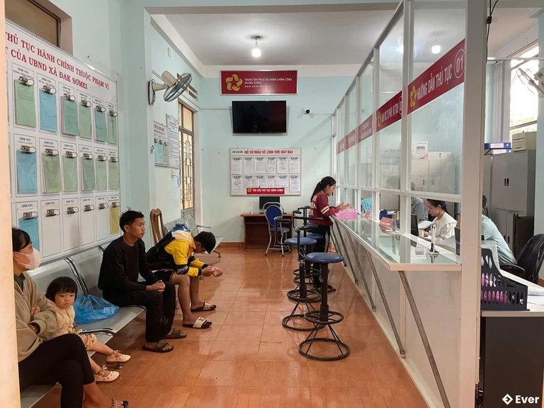 Trung tâm phục vụ hành chính công xã Đak Sơmei, tỉnh Gia Lai