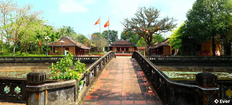 Văn Thánh - Khổng Miếu Tam Kỳ