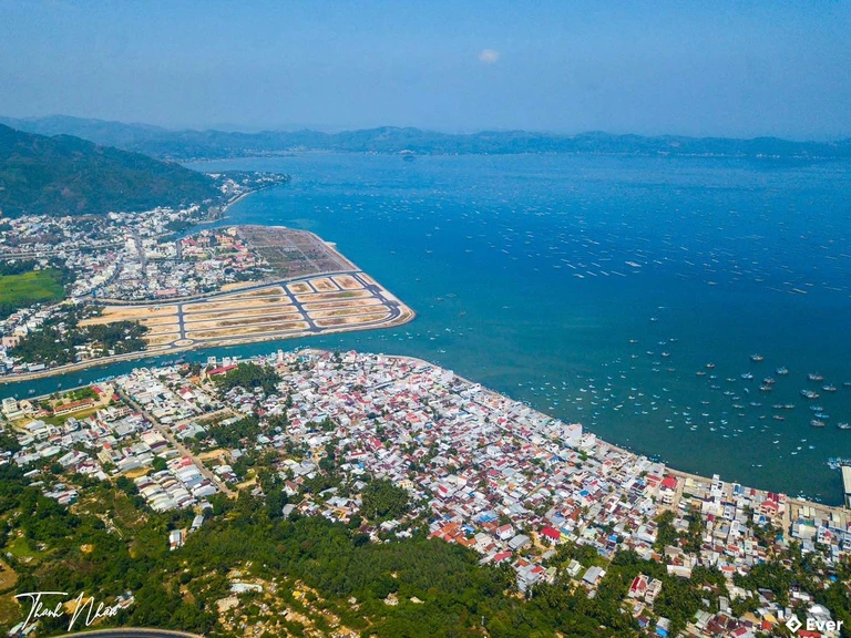 Vinh Xuân Đài thuộc phường Xuân Đài, tỉnh Đắk Lắk