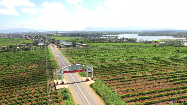 Với vốn đất đai rộng lớn sẵn có việc sử dụng và quản lý hợp lý là điều then chốt trong sự phát triển địa phương