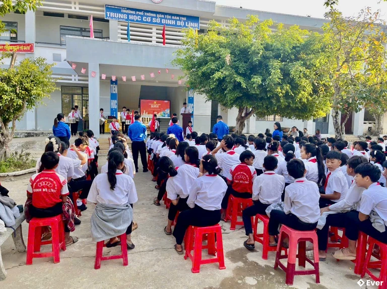 Xã Bác Ái Tây chú trọng nâng cao chất lượng giáo dục trong trường học