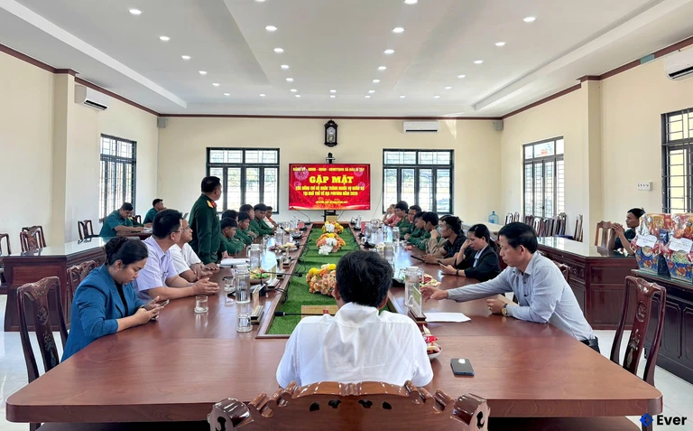 Xã Bác Ái Tây tổ chức gặp mặt các đồng chí hoàn thành nghĩa vụ 2025