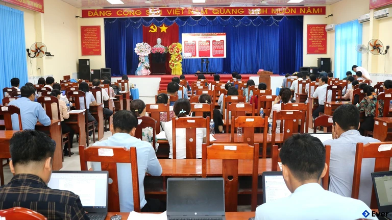 Xã Cần Đăng tham dự hội nghị trực tuyến toàn quốc lần thứ Hai