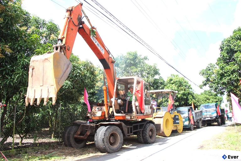 Xã Chợ Mới đầu tư hạ tầng giao thông liên vùng.