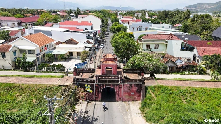 Xã Diên Khánh chú trọng bảo tồn Quần thể Thành cổ Diên Khánh