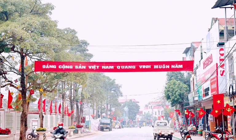 Xã Hạ Hòa có hệ thống giao thông hiện đại, đồng bộ