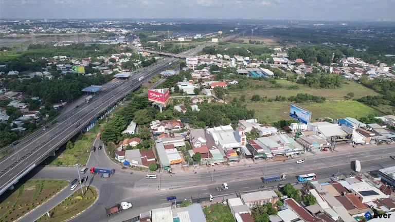 Xã Nhơn Trạch tập trung mở rộng và nâng cấp hệ thống giao thông