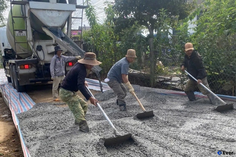 Xã Ninh Gia đầu tư, nâng cấp các tuyến đường liên thôn tại địa phương