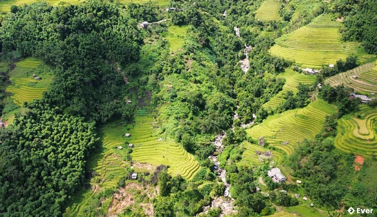 Xã Quảng Nguyên nhìn từ trên cao