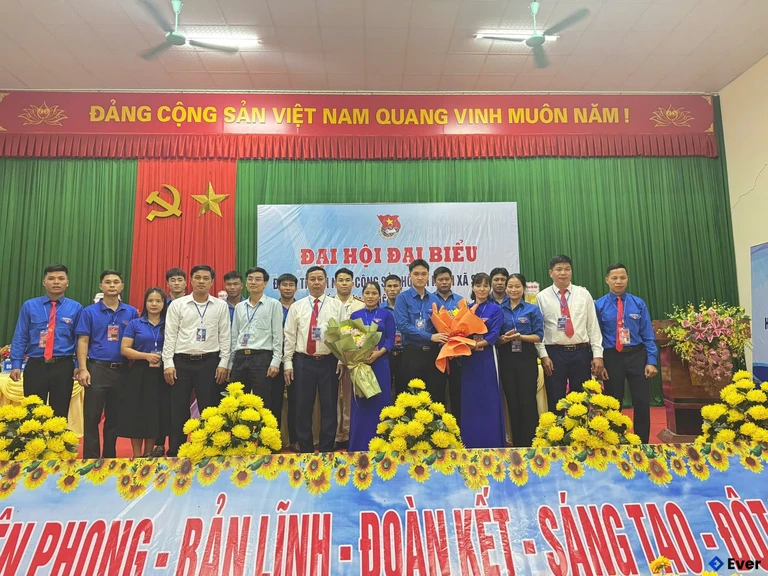 Xã Sơn Hải tăng cường công tác xây dựng Đảng và hệ thống chính trị