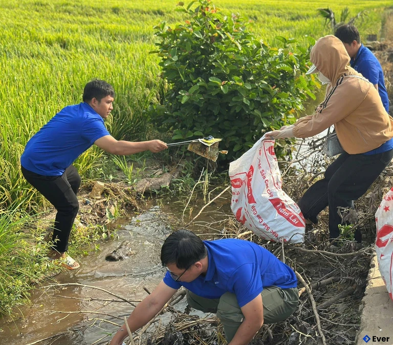 Xã Tân An chú trọng duy trì và cải thiện hệ thống kênh rạch chằng chịt, bảo vệ môi trường sống