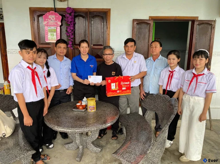 Xã Tân Định chú trọng chính sách an sinh xã hội ở địa phương.