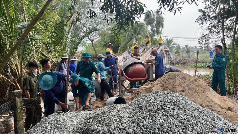 Xã Tân Tây định hướng các tuyến đường mới, cải tạo, nâng cấp kết nối giao thông nội vùng