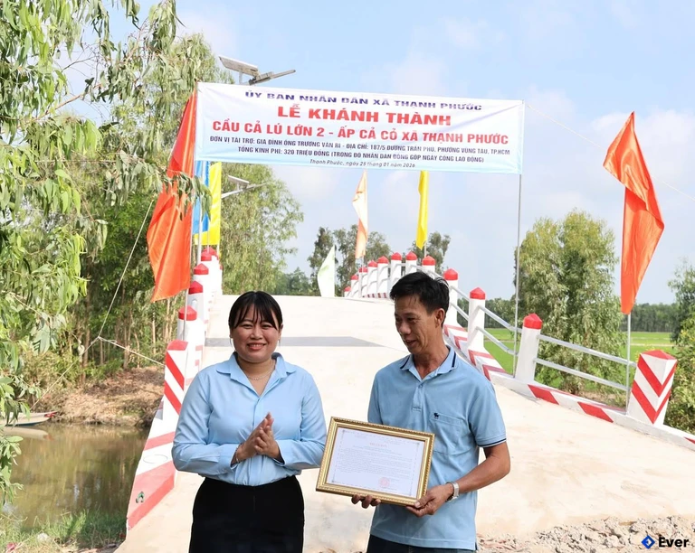 Xã Thạnh Phước đang hướng tới việc liên kết chặt chẽ các khu vực với những cây cầu được xây dựng ngày một nhiều