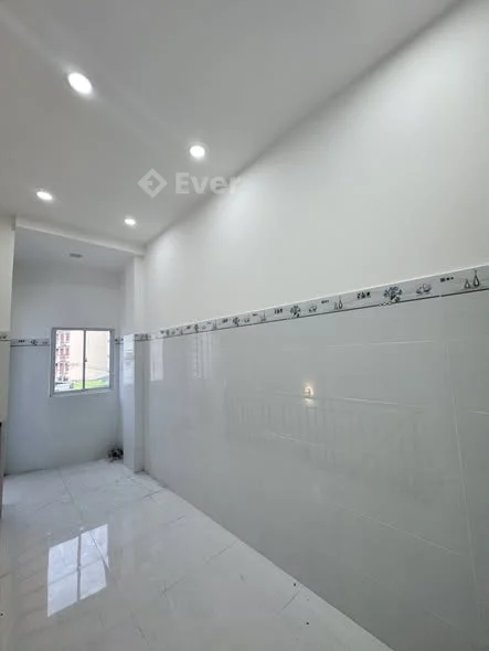 BÁN NHÀ MỚI VÀO Ở NGAY, MẶT TIỀN KINH DOANH – 3 TẦNG – NGAY TRƯỜNG CẤP 2 LONG TRƯỜNG – CẦU ÔNG NHIÊU