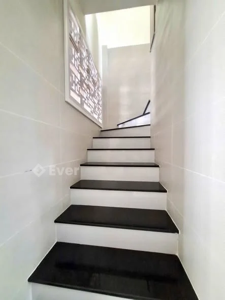 NHÀ ĐẸP 2 TẦNG MỚI – PHAN ĐĂNG GIẢN, HẺM XE HƠI – GIÁ CHỈ HƠN 2 T