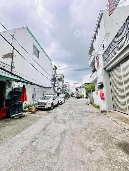 NHÀ 1 TRỆT 2 LẦU NGAY CHỢ TÂN HƯƠNG – HẺM 8M XE HƠI – GẦN MẶT TIỀN TÂN HƯƠNG — 80M2 A4 — XE HƠI ĐẬU