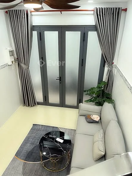 Bán nhà Nguyễn Tư Giản, Gò Vấp – gần siêu thị Emart, chợ Phạm Văn Bạch, nhà ga T3 – giá 3,38 tỷ TL