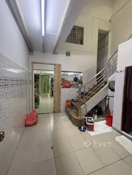 Giảm 200 triệu – Nhà 4 tầng đúc kiên cố ngay chợ Kim Biên, phường 13, quận 5 – giá chỉ 12,4 tỷ