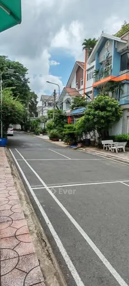 DÀNH CHO KHÁCH THÍCH KHU BIỆT THỰ !