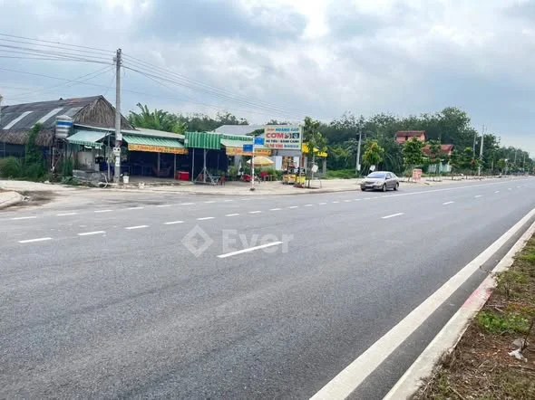 Bán gấp lô góc đường tạo lực. Bắc tân uyên.phú giáo bàu bàng.diện tích 1.864m. Giá 8 tỷ xx