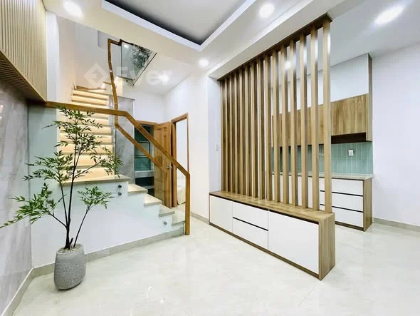 Nhà mới full nội thất cao cấp cần bán tại Hòa Hưng, Quận 10