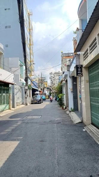 Tìm đâu ra biệt thự VIP như vậy? Ngay Út Tịch, cạnh KS Đệ Nhất. Giá chỉ nhỉnh 4 Tỷ!