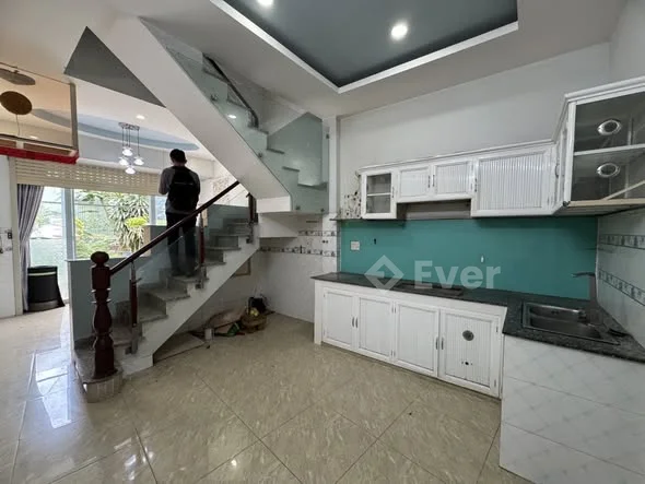 NHÀ ĐẸP BÌNH TÂN – HẺM 6M Ô TÔ TỚI NHÀ – GẦN QUẬN 6 & TÂN PHÚ