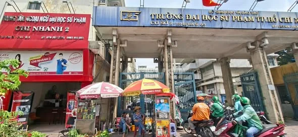 ngay chợ Nguyễn Văn Trỗi, trường Đại học Sư phạm cơ sở 2