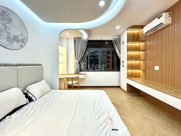 Bán nhà 3 tầng mặt tiền Võ Thành Trang – Ngã Tư Bảy Hiền, Tân Bình – chỉ 9.8 tỷ - 9,8 tỷ - 60m²