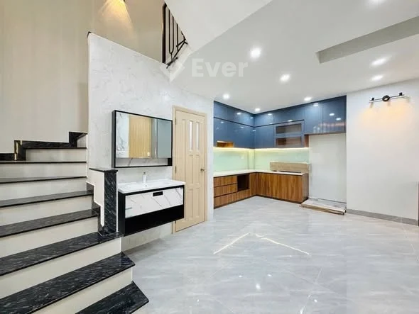 Nhà 3 tầng mới đẹp lung linh tại Quang Trung, giá chỉ nhỉnh 5 tỷ