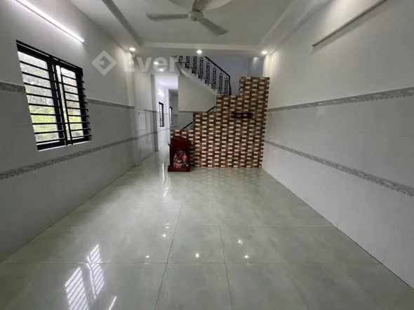 Bán gấp nhà 1 trệt 1 lầu tại Phước Lâm, Cần Giuộc