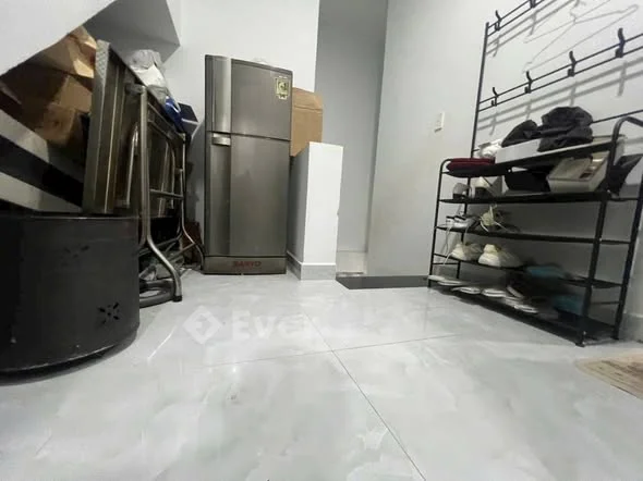 P. XÓM CHIẾU Q.4 - NHÀ 4 TẦNG - 30m2 - NGANG 3M