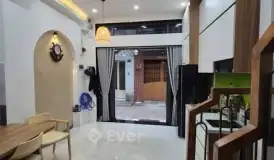 Bán nhà 3 tầng Nguyễn Tri Phương Quận 10 giá chỉ 5,1 tỷ