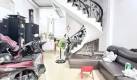 Nhà hẻm ô tô 4 tầng cần bán nhanh tại Bàu Cát, Tân Bình