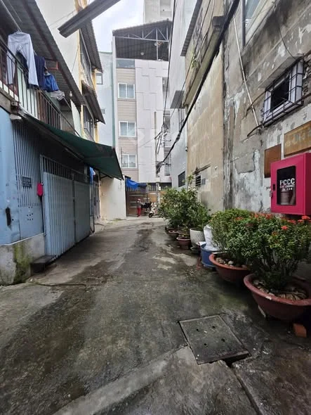 BÁN NHÀ MẶT TIỀN KINH DOANH TRỊNH ĐÌNH THẢO, PHƯỜNG PHÚ TRUNG, QUẬN TÂN PHÚ – VỊ TRÍ TRUNG TÂM – GIÁ 11 TỶ (THƯƠNG LƯỢNG)