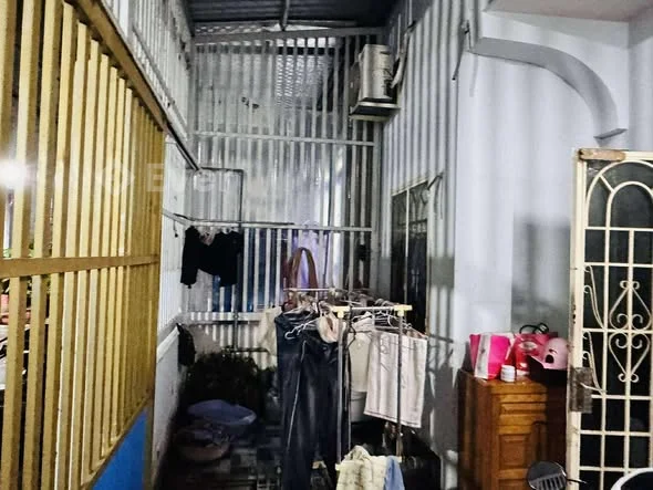 Đường Số 8 - Linh Xuân - Hẻm Xe Hơi - Cách Q.Lộ 1k Chỉ 200m - Nhà Cấp 4 - Diện Tích 5.3m (5 ×10) -2P