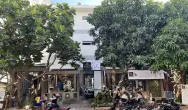 Biệt th.ự Lô Góc KDC Ngay An Dương Vương - Võ Văn Kiệt - Bình Tân - 3 Tầng , 10 X 17M2 , 4PN - Vừa ở